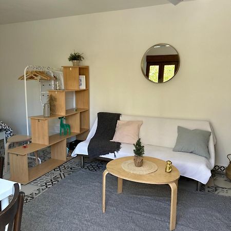 Precioso Apartamento Con A/A En Ruzafa Con Terracita Privada Y Acceso A Un Jardin, Para 2-3 Personas Valenza Esterno foto