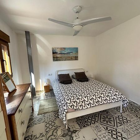 Precioso Apartamento Con A/A En Ruzafa Con Terracita Privada Y Acceso A Un Jardin, Para 2-3 Personas Valenza Esterno foto