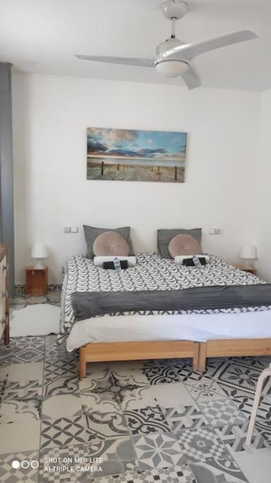 Precioso Apartamento Con A/A En Ruzafa Con Terracita Privada Y Acceso A Un Jardin, Para 2-3 Personas Valenza Esterno foto